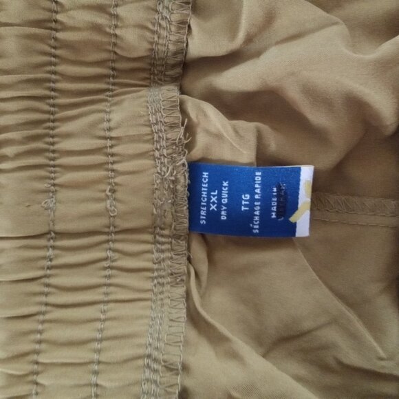 Old Navy Stretchtech Shorts - Picture 3 of 3